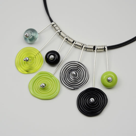 Spiral drop necklace in lime green & black, 7 bead